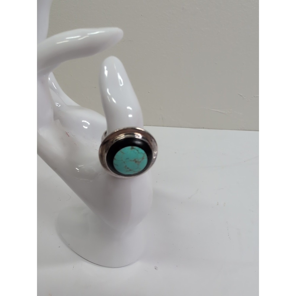 Modern Turquoise Ring‎ Size 6 1/2 Sterling Silver 925